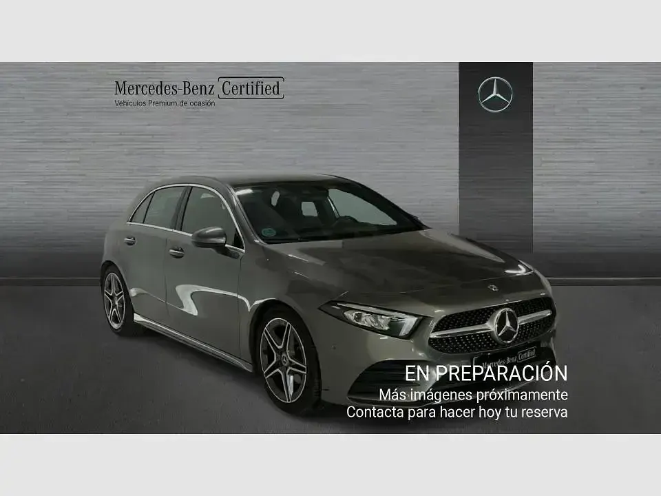 Usado Mercedes A200 163 CV (119 kW) 2020 Gris Berlina
