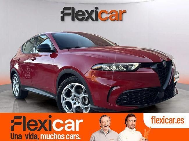 Rojo Usado 2023 Alfa Romeo Tonale Sprint SUV | 23.990 € (Un poco caro) - Imagen 1/4