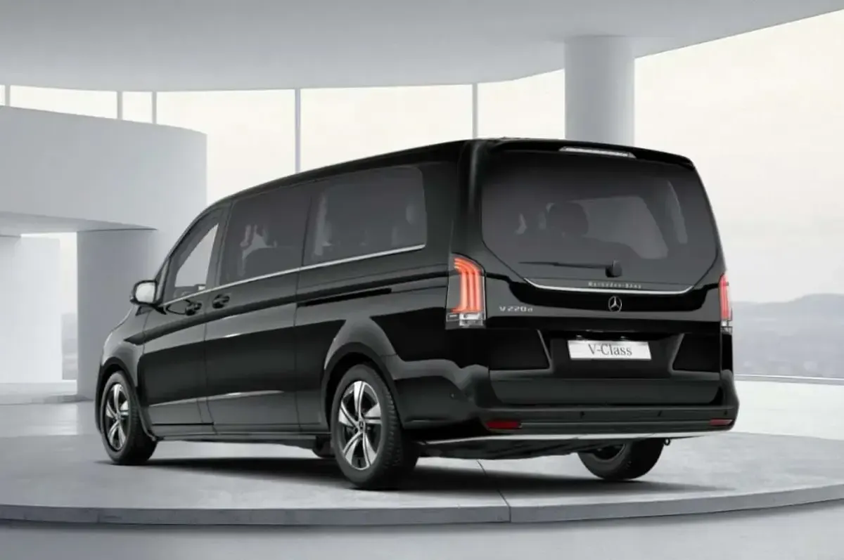 Nuevo Mercedes V220 Avantgarde 163 CV (119 kW) 2026 Negro Monovolumen