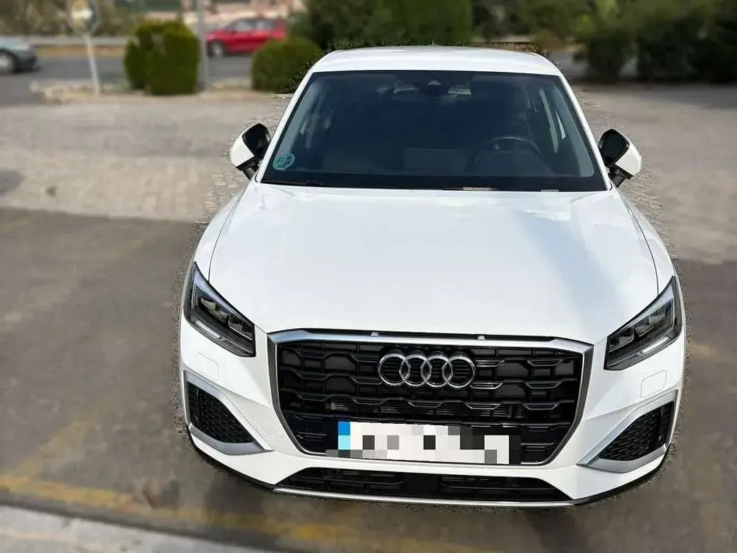 Usado Audi Q2 Premium 116 CV (85 kW) 2022 Blanco SUV