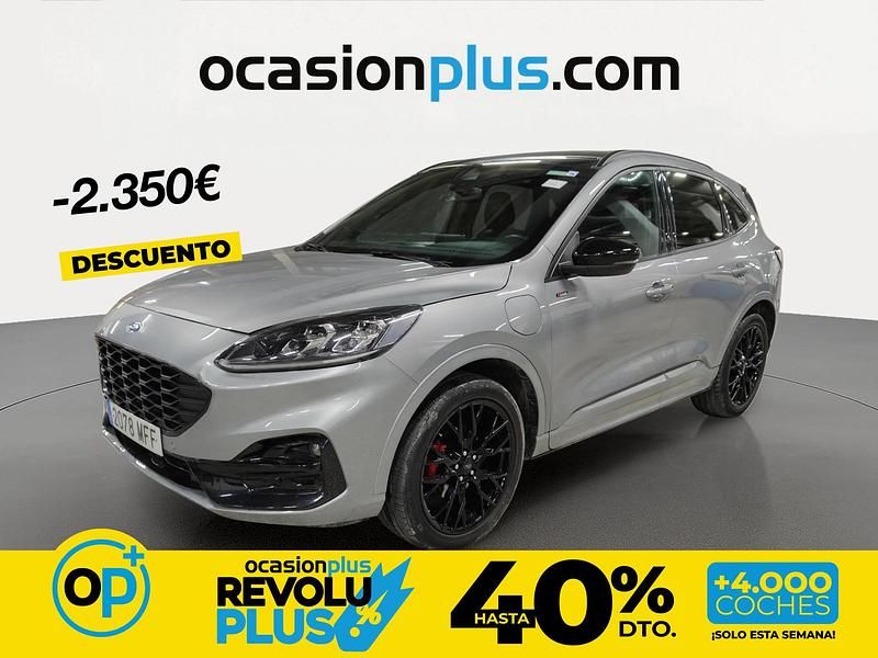 Usado Ford Kuga ST-Line X 225 CV (165 kW) 2023 Gris SUV