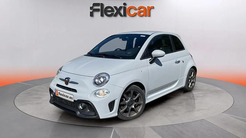 Usado Abarth 595 165 CV (121 kW) 2022 Gris Utilitario