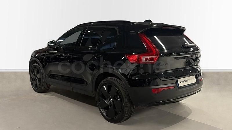Usado Volvo XC40 197 CV (144 kW) 2024 Negro SUV