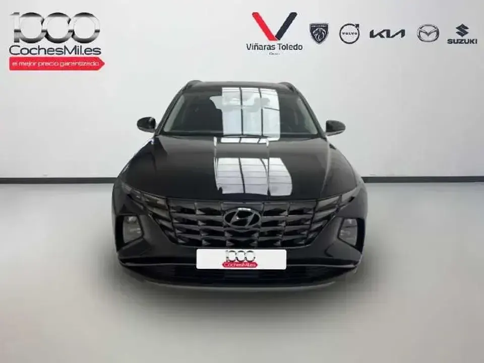 Käytetty Hyundai Tucson 115 HP (84 kW) 2024 Musta Katumaasturi