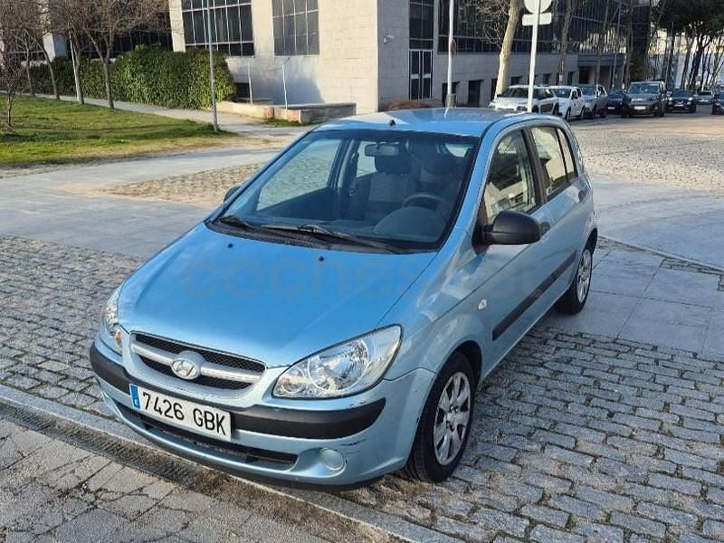 Usado Hyundai Getz 66 CV (48 kW) 2008 Azul Utilitario