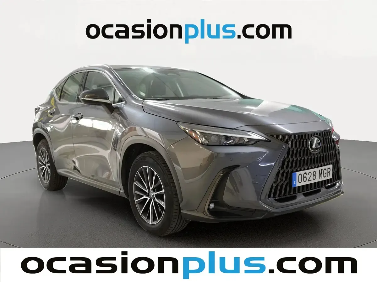 Usado Lexus NX350h Business Edition 242 CV (177 kW) 2023 Gris SUV