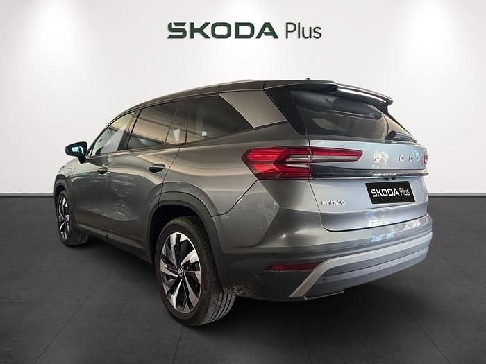 Gris / plateado Usado 2025 Skoda Kodiaq SUV | 42.000 € - Imagen 1/4
