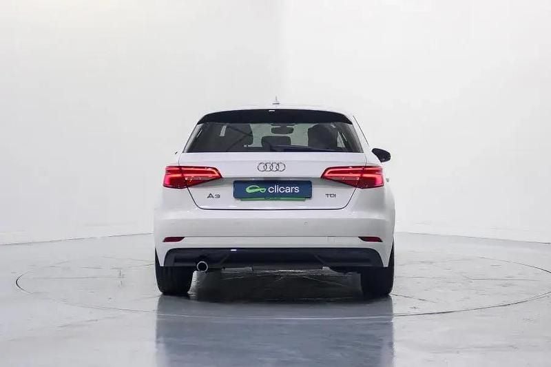 Occasion Audi A3 Design 110 PK (80 kW) 2017 Wit Sedan
