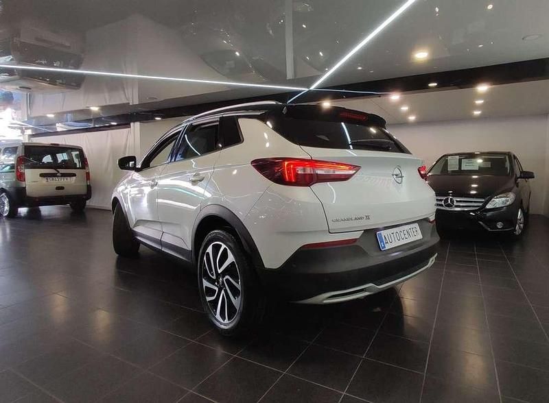 Usado Opel Grandland X Ultimate 130 CV (95 kW) 2019 Blanco SUV