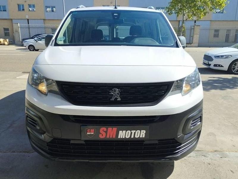 Usado Peugeot Rifter Access 75 CV (55 kW) 2019 Blanco Monovolumen