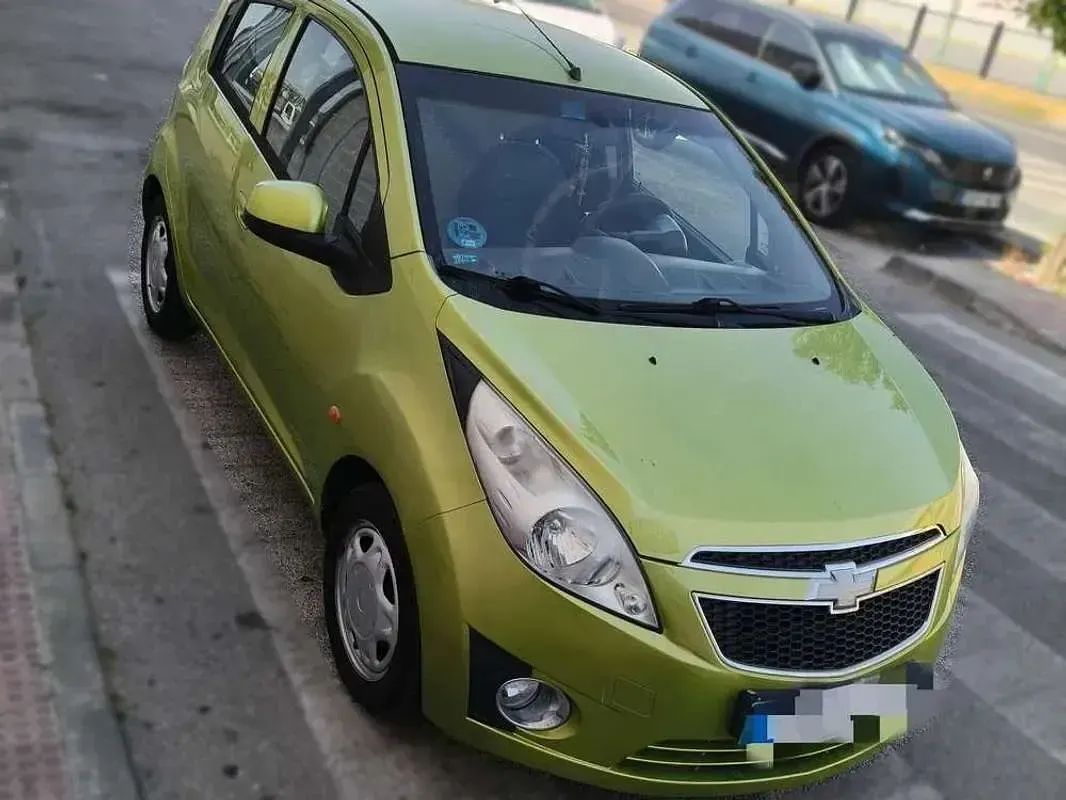 Usado Chevrolet Spark LS 68 CV (50 kW) 2010 Verde Utilitario