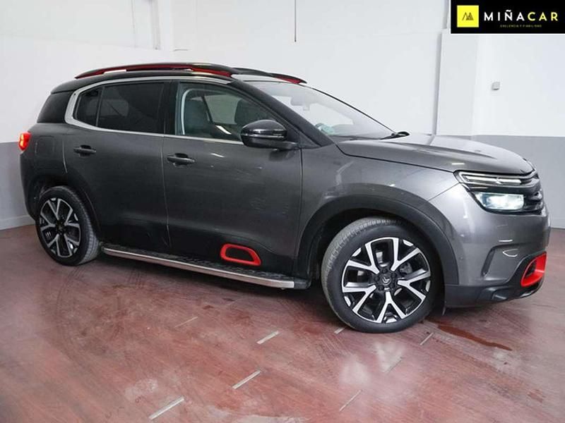 Usado Citroën C5 Aircross Shine 177 CV (130 kW) 2019 Gris SUV