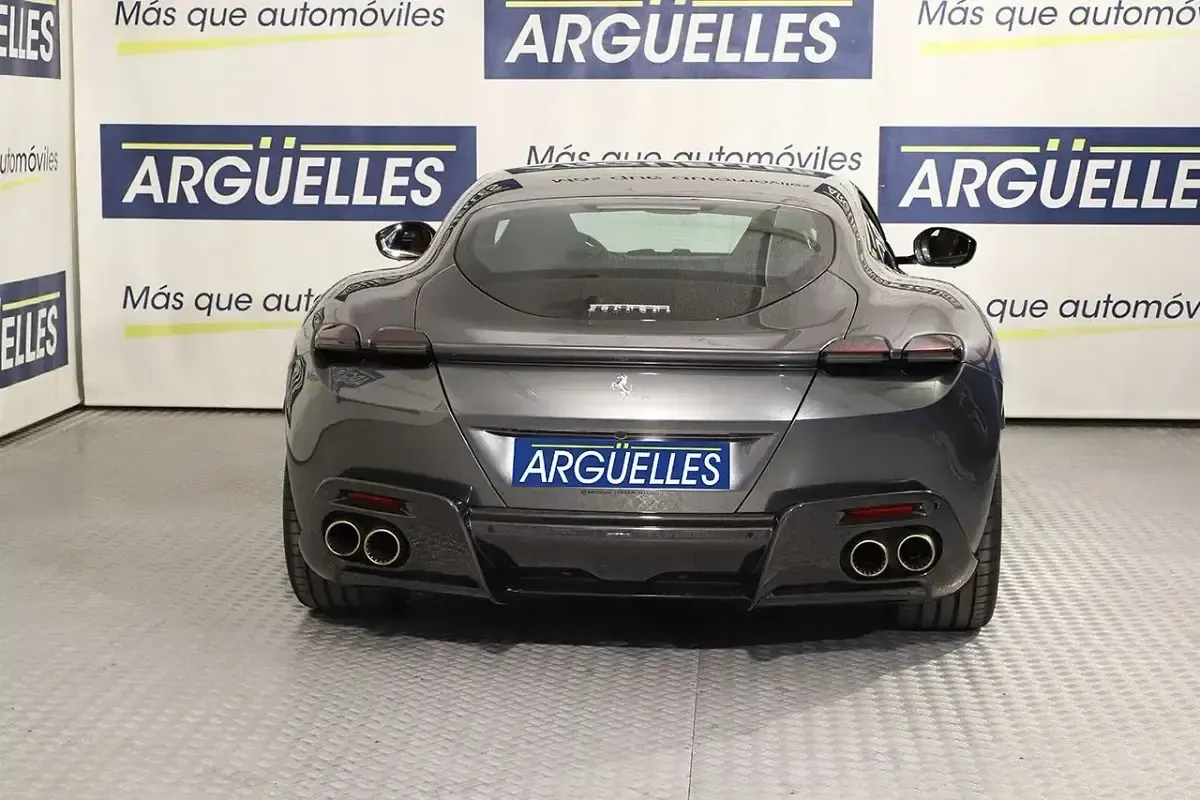 Usado Ferrari Portofino 620 CV (456 kW) 2024 Gris