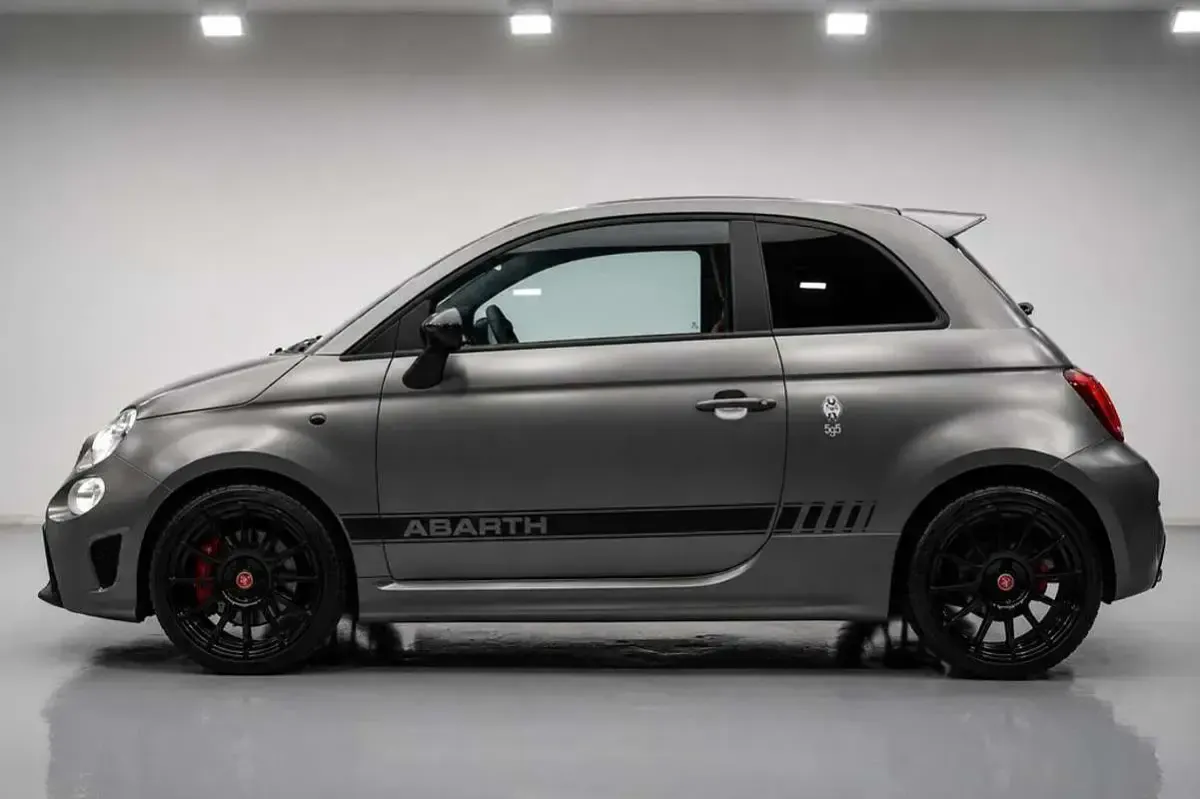 Usado Abarth 595 Competizione 179 CV (131 kW) 2019 Gris Utilitario