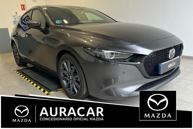 Gris / plata Usado 2024 Mazda 3 Takumi-Line Berlina | 29.750 € - Imagen 1/4