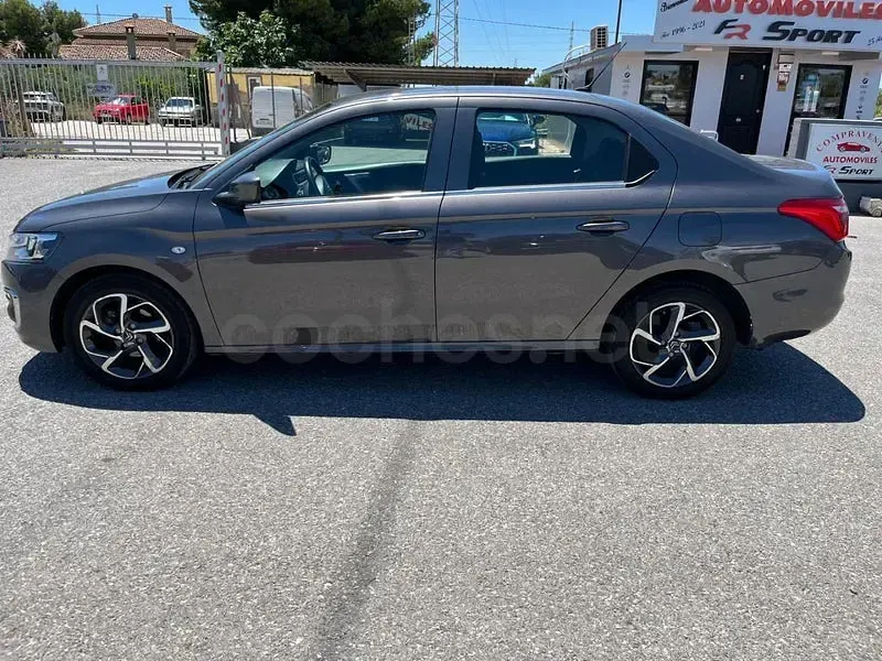 Usado Citroën C-Elysee I Shine 102 CV (75 kW) 2021 Gris / plata Berlina