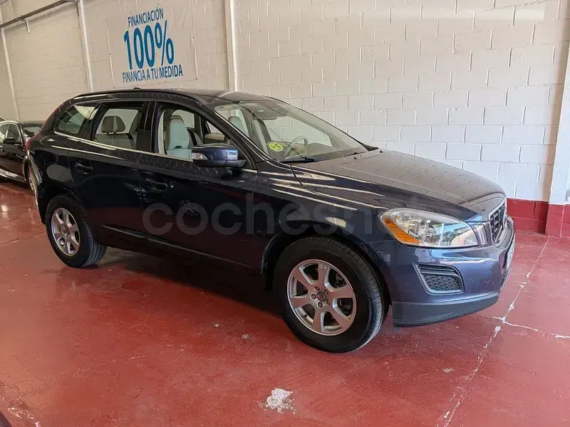 Usado Volvo XC60 Momentum 163 CV (119 kW) 2012 Azul SUV