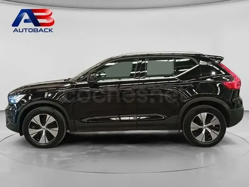Usado Volvo XC40 Inscription 211 CV (155 kW) 2021 Negro SUV