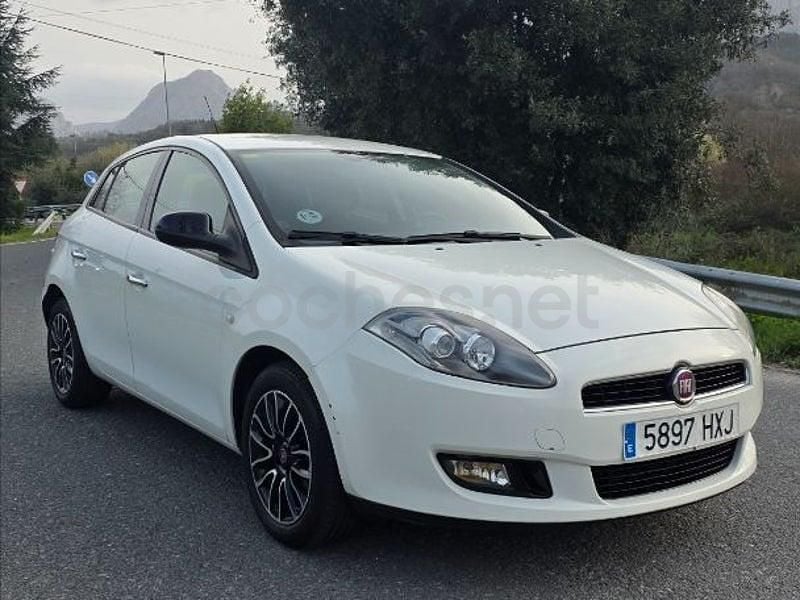 Usado Fiat Bravo Pop 105 CV (77 kW) 2014 Blanco Utilitario