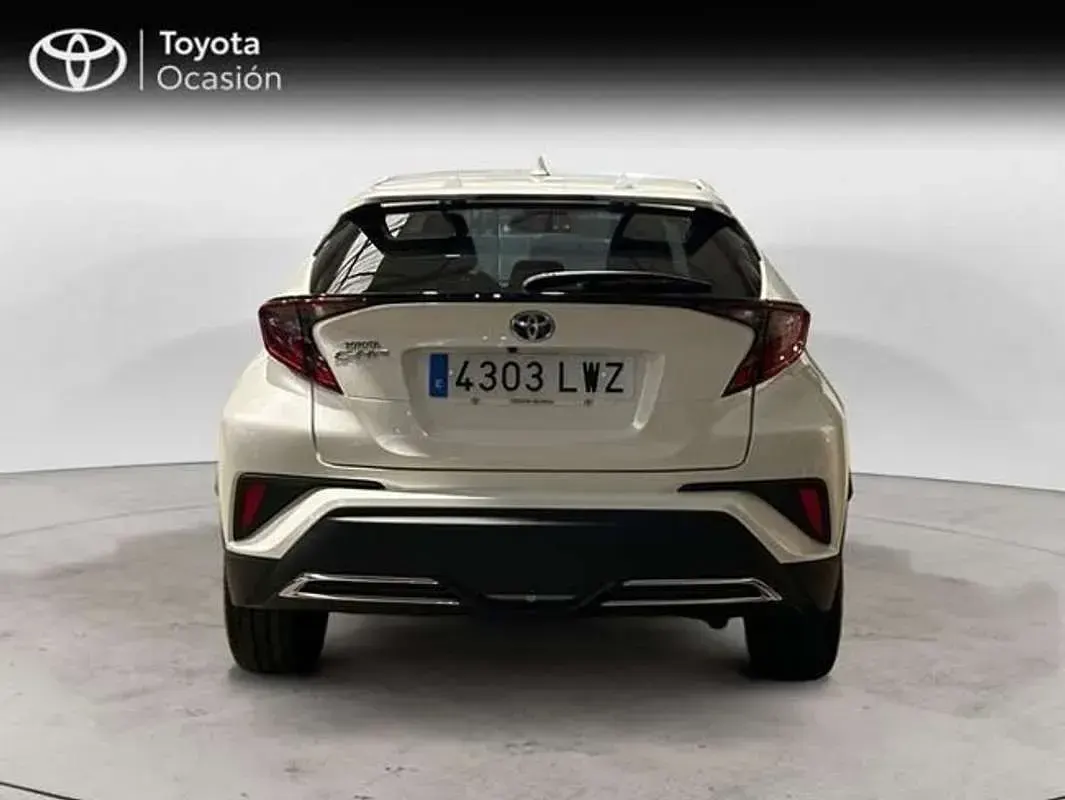 Usado Toyota C-HR Advance 184 CV (135 kW) 2022 Blanco SUV
