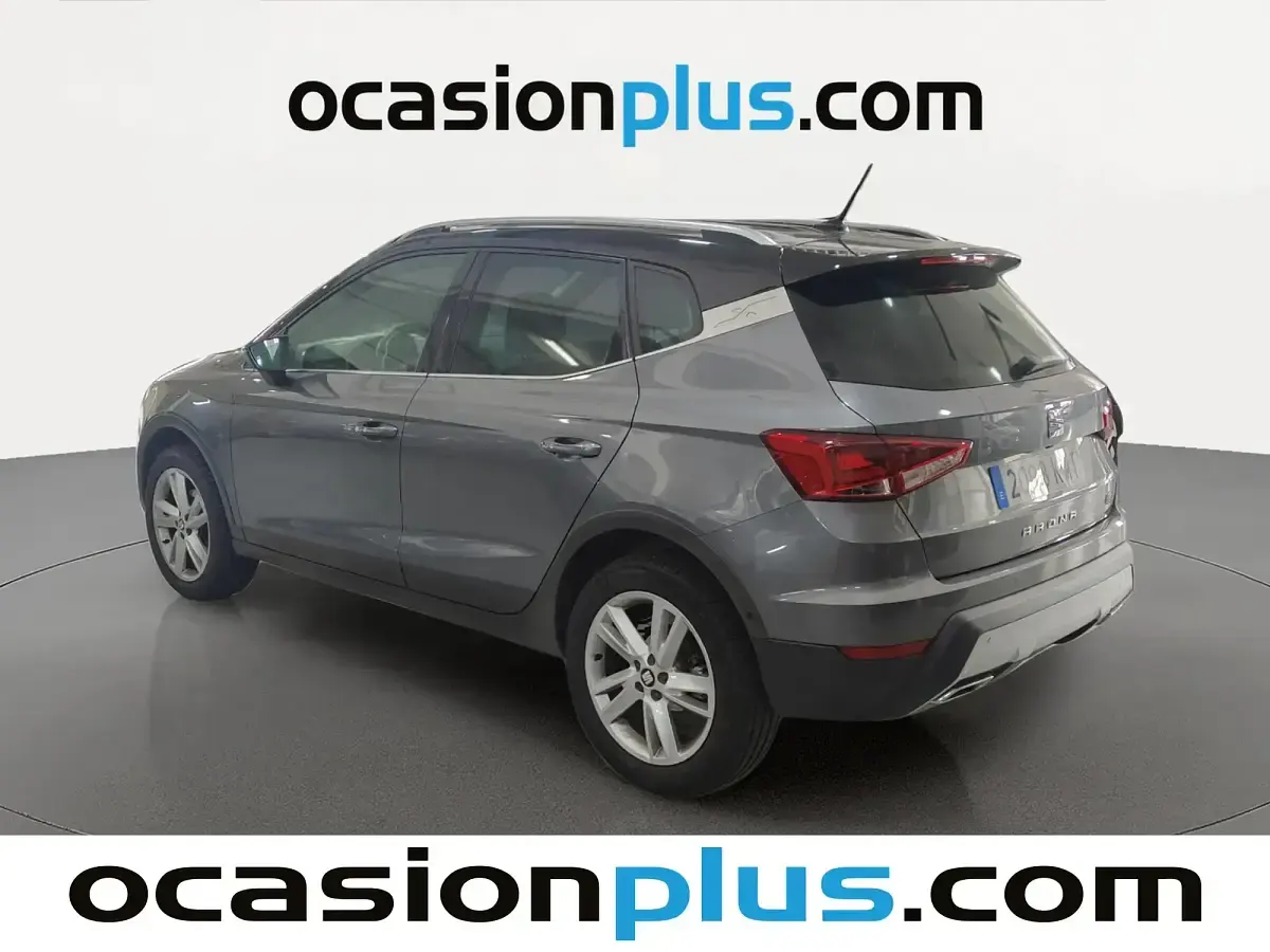 Usado Seat Arona FR 115 CV (84 kW) 2018 Gris SUV