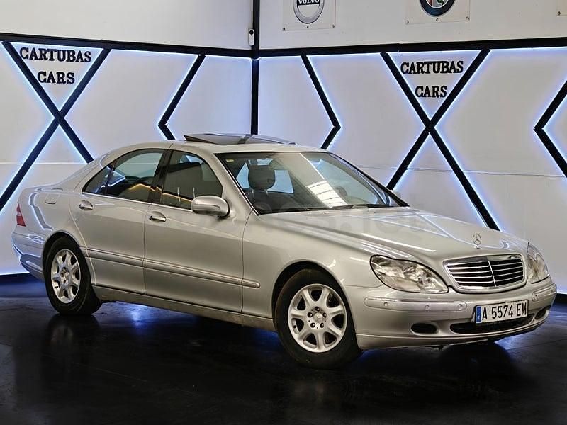 Usado Mercedes S320 197 CV (144 kW) 2000 Gris / plata Berlina
