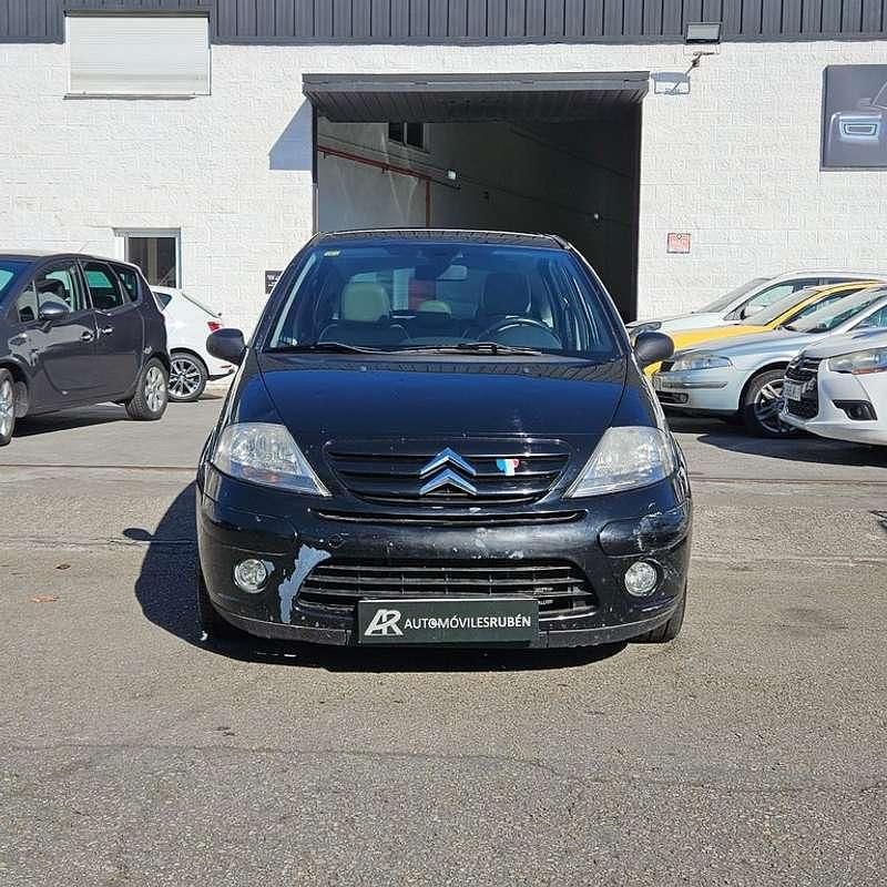 Usado Citroën C3 Exclusive 91 CV (66 kW) 2005 Negro Utilitario