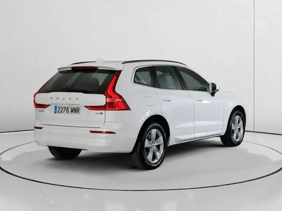 Usado Volvo XC60 Core 197 CV (144 kW) 2024 Blanco SUV
