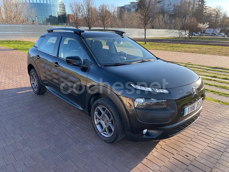Usado Citroën C4 Feel 82 CV (60 kW) 2015 Negro Berlina