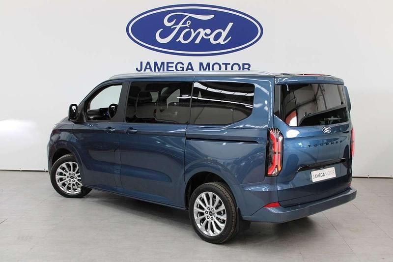 Nuevo Ford Tourneo Titanium 150 CV (110 kW) 2025 Blanco Familiar