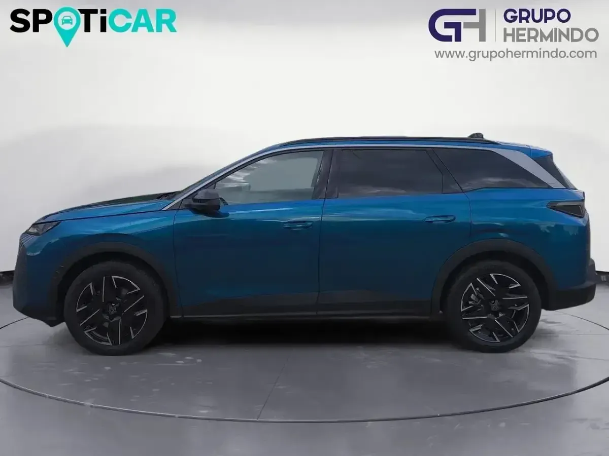 Usado Peugeot 5008 Allure 145 CV (106 kW) 2025 Azul SUV