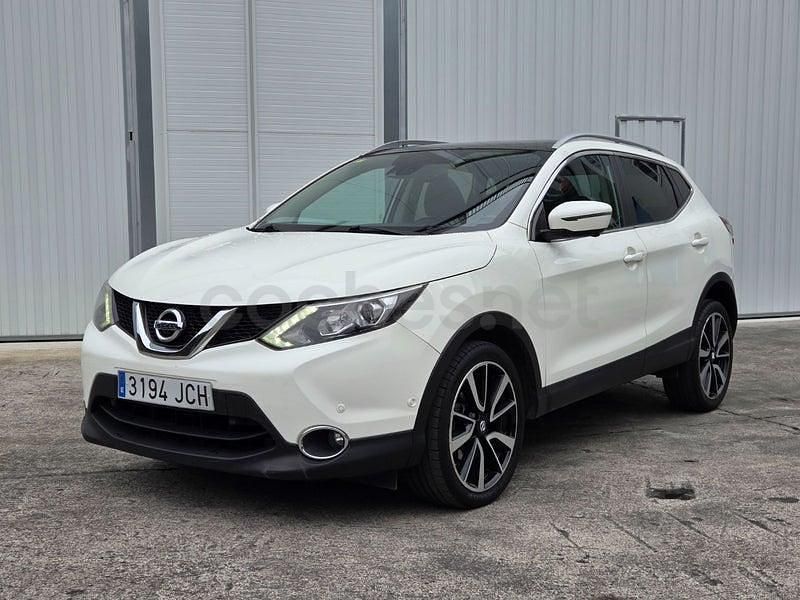 Usado Nissan Qashqai Tekna 130 CV (95 kW) 2015 Blanco SUV