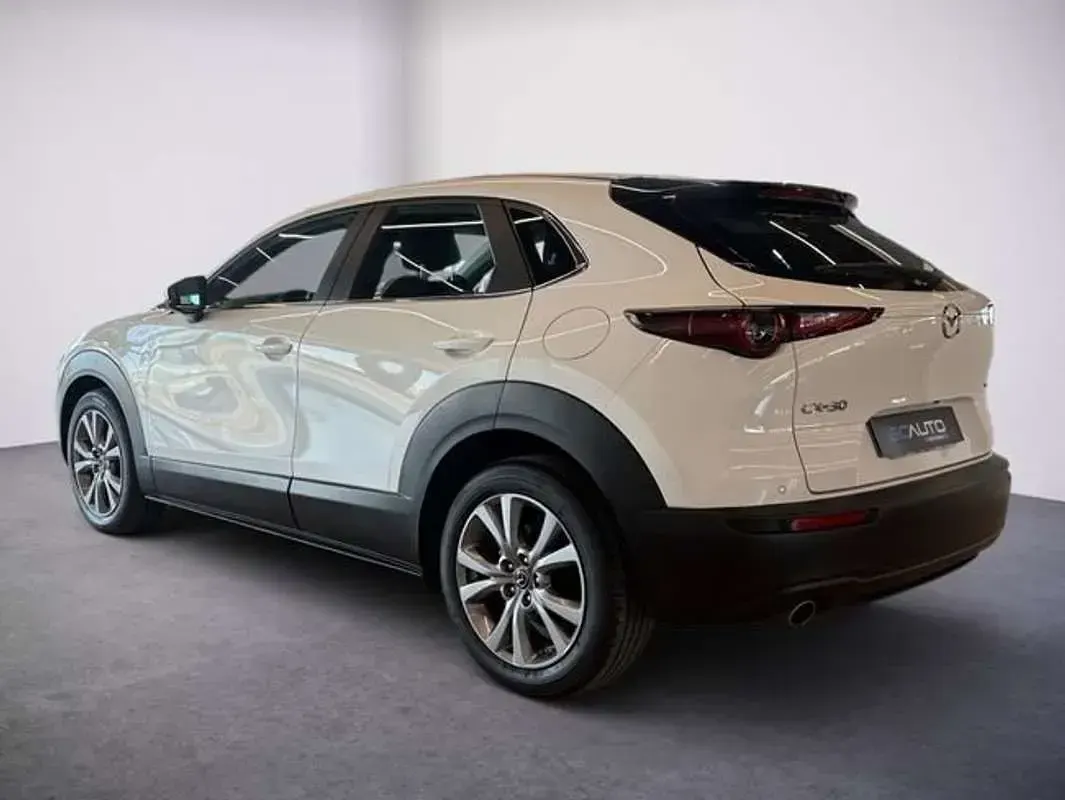 Usado Mazda CX-30 Center-Line 140 CV (102 kW) 2025 Blanco SUV