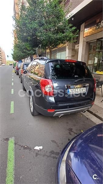 Usado Chevrolet Captiva 150 CV (110 kW) 2007 Azul SUV