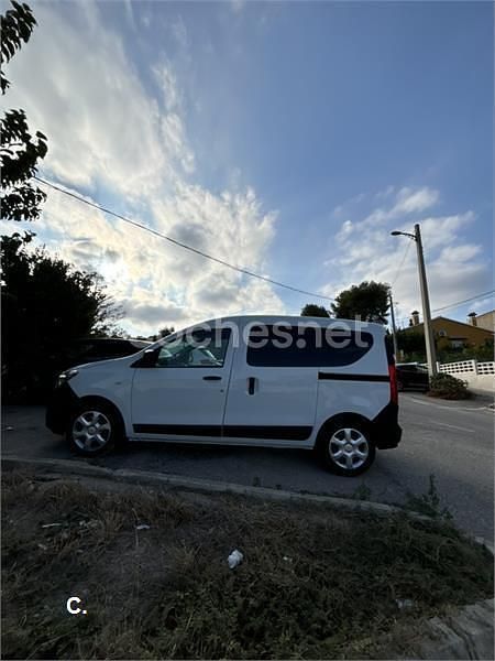 Blanco Usado 2018 Dacia Dokker Van | 7500 € (Caro) - Imagen 1/2