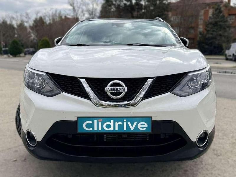 Usado Nissan Qashqai Tekna 116 CV (85 kW) 2014 Blanco SUV