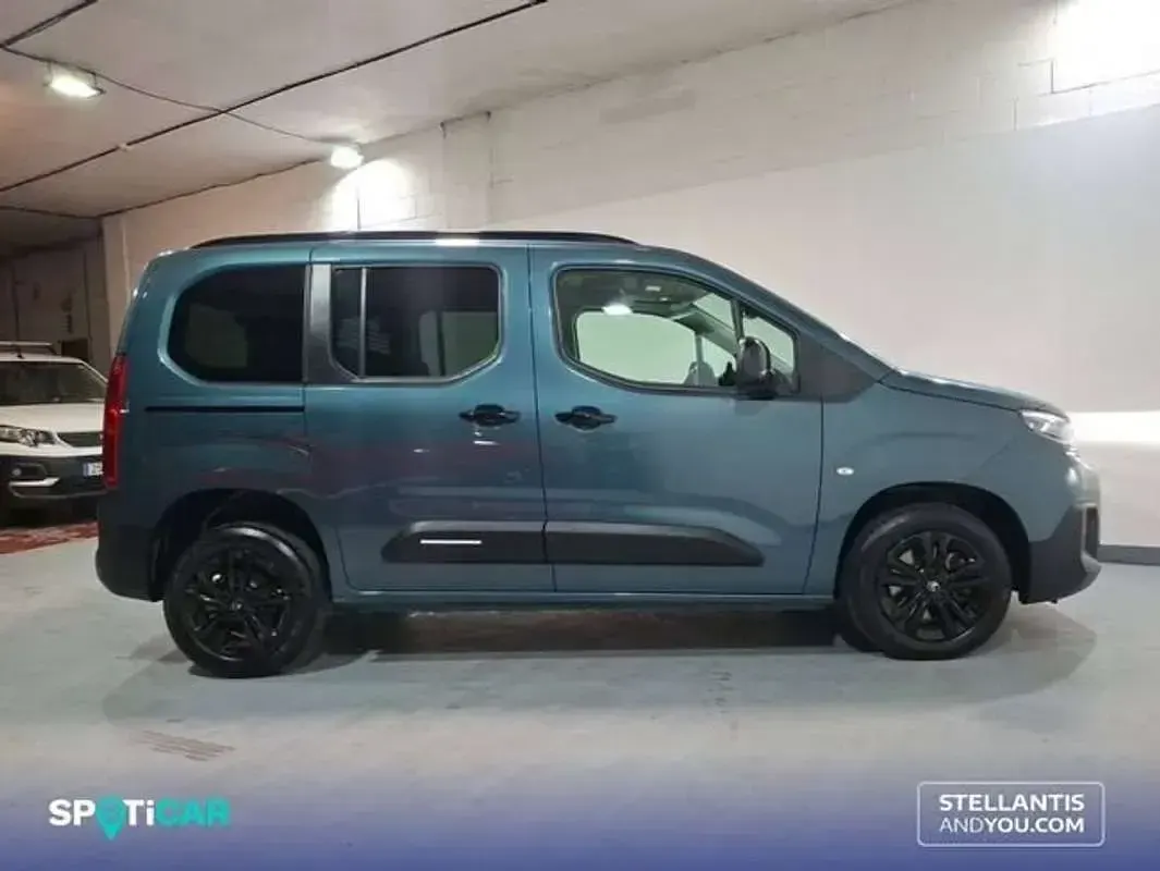 Usado Citroën Berlingo 103 CV (75 kW) 2024 Azul Monovolumen
