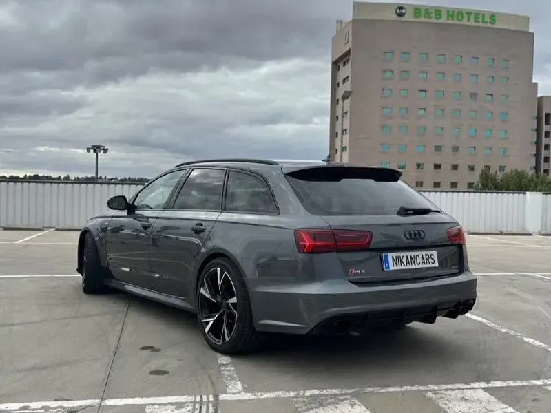 Usado Audi A6 Competition 326 CV (239 kW) 2016 Gris / plata Familiar