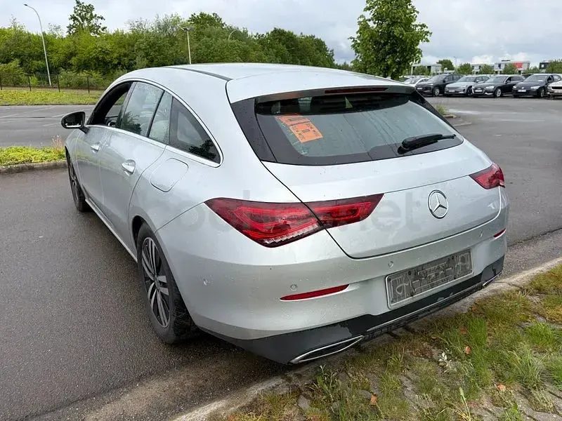 Occasion Mercedes CLA200 Shooting Brake 150 PK (110 kW) 2020 Grijs Stationwagen