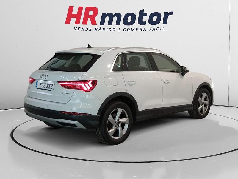 Begagnad Audi Q3 Advanced 151 HK (111 kW) 2023 Silver SUV