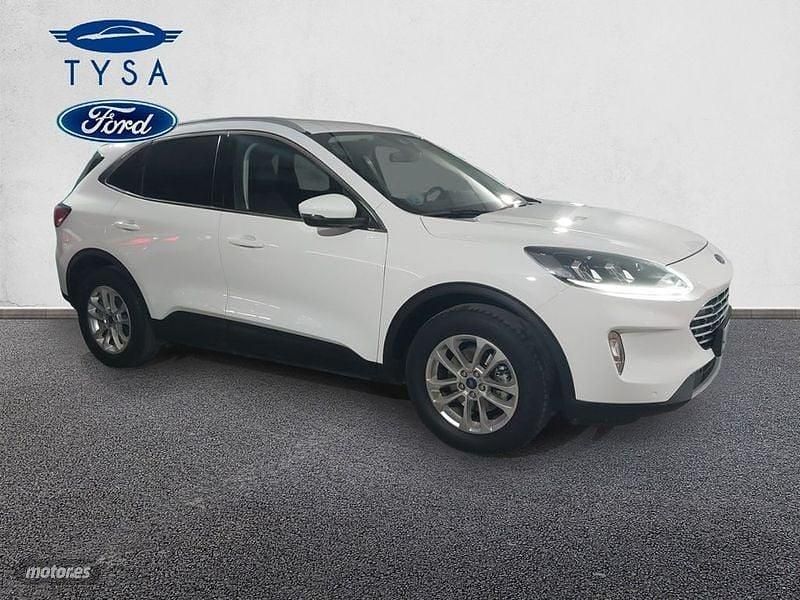 Usado Ford Kuga Titanium 120 CV (88 kW) 2021 Blanco SUV