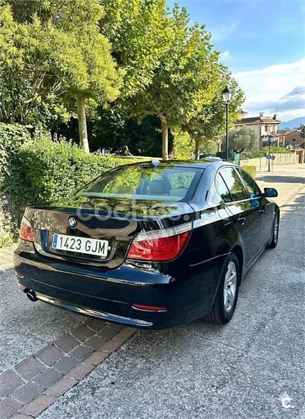 Usado BMW 520 Comfort Edition 163 CV (119 kW) 2008 Negro Berlina