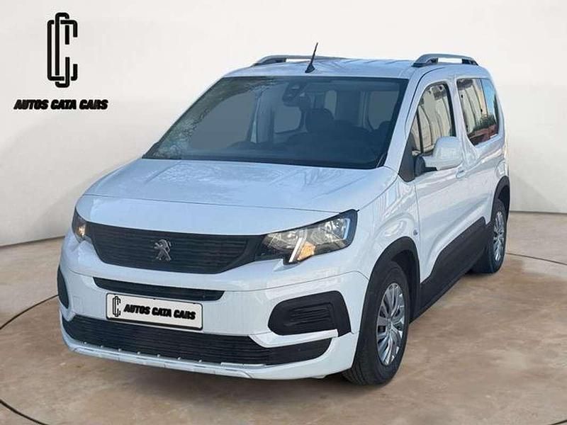 Usado Peugeot Rifter Allure 100 CV (73 kW) 2019 Blanco Monovolumen