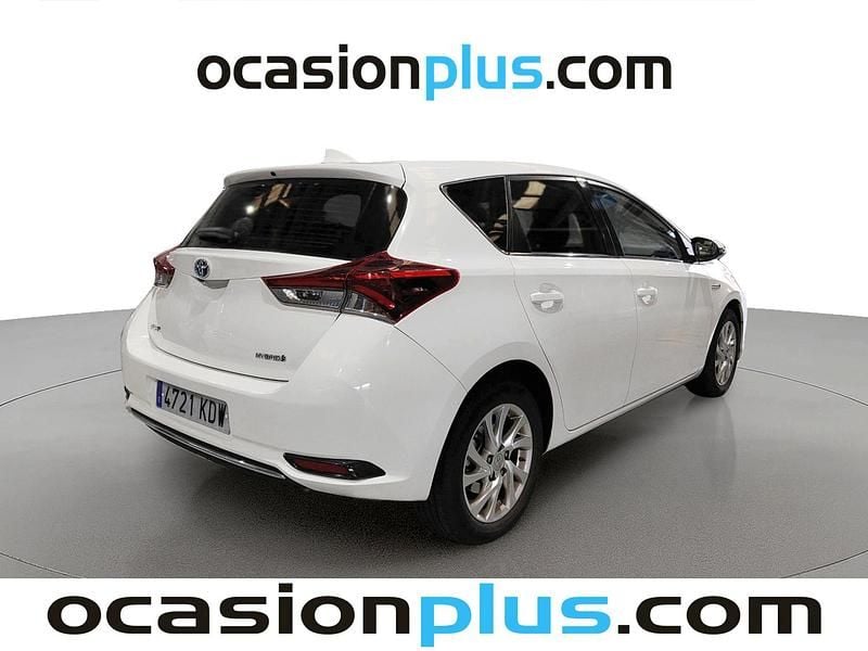 Usado Toyota Auris Active 136 CV (100 kW) 2017 Blanco