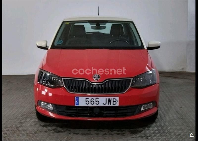 Rojo Usado 2016 Skoda Fabia Active Berlina | 8050 € (Precio justo) - Imagen 1/4