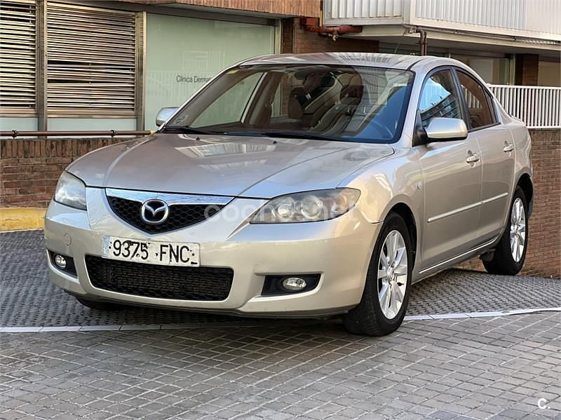 Usado Mazda 3 Sportive 109 CV (80 kW) 2007 Beige Berlina