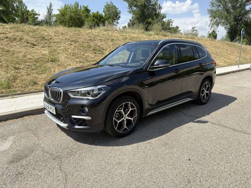 Negro Usado 2018 BMW X1 xLine SUV | 21.999 € (Precio justo) - Imagen 1/4
