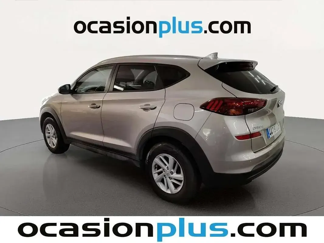 Usado Hyundai Tucson 132 CV (97 kW) 2019 Beige SUV