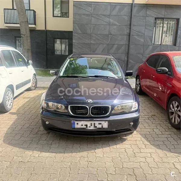 Usado BMW 320 136 HP (100 kW) 2002 Azul Sedan