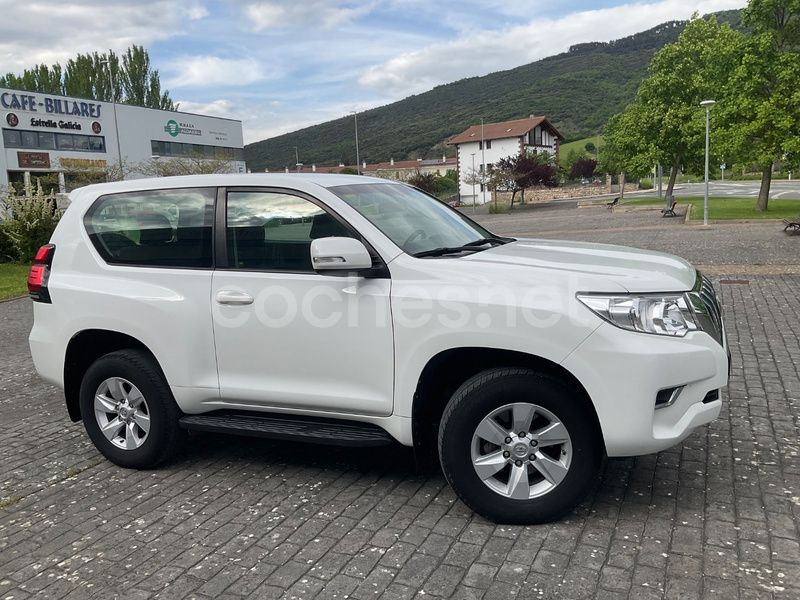 Usado Toyota Land Cruiser 177 CV (130 kW) 2020 Blanco SUV